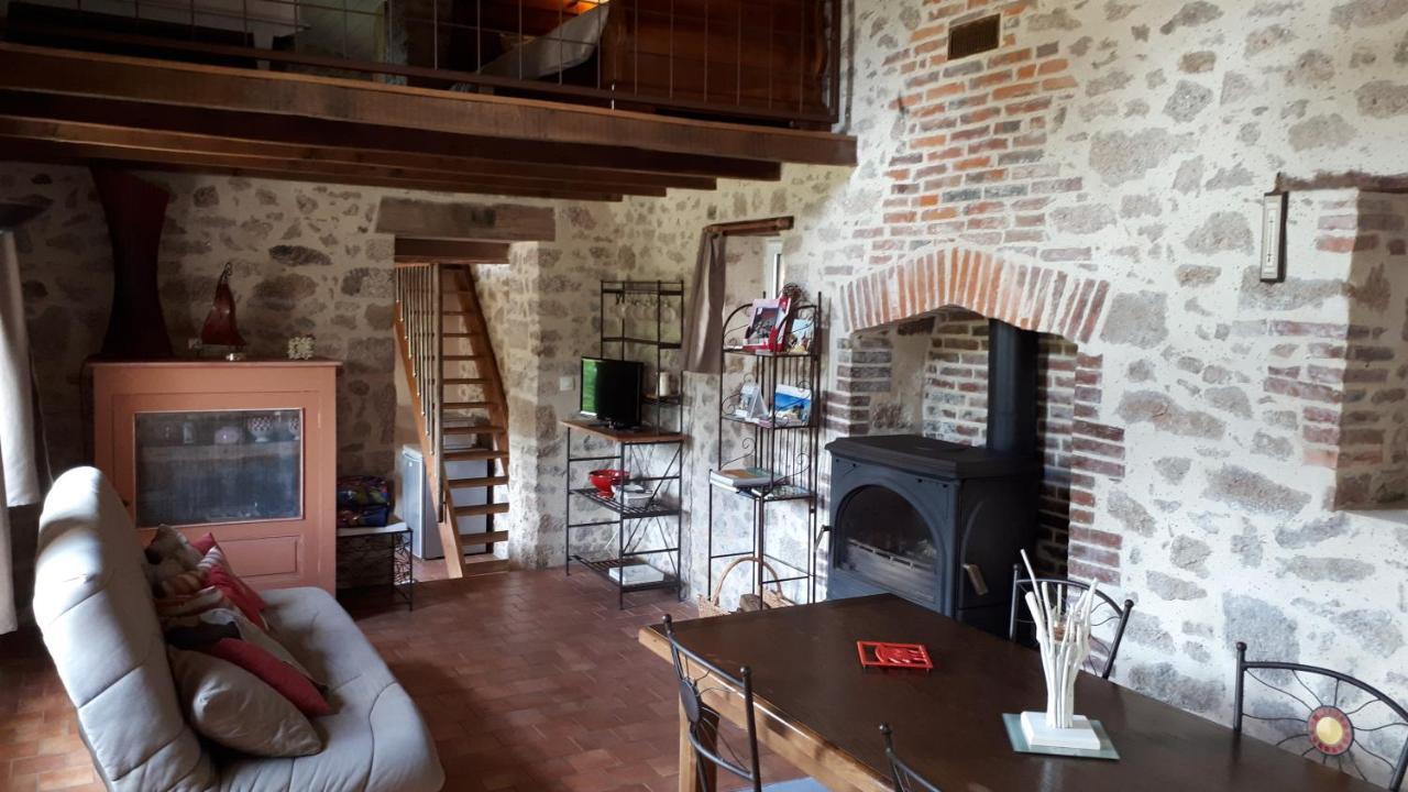 مبيت وإفطار Les Châtelliers-Châteaumur Demeure Du Castel المظهر الخارجي الصورة